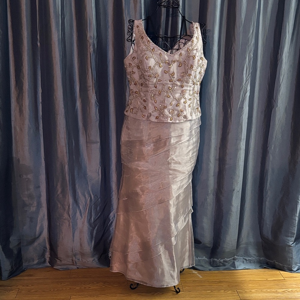 IGNITE EVENINGS BY CAROL LIN Smokey Taupe Beaded Embroidered Tiered Gown